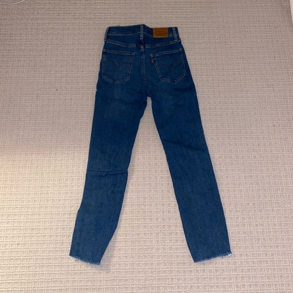 Levi’s “High Rise Straight” Jeans - Picture 2 of 4
